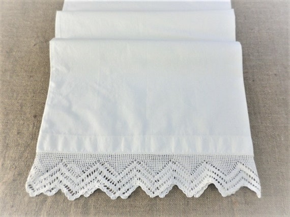 Vintage Crochet Pillowcase White Bed Linens Hand Crocheted Etsy