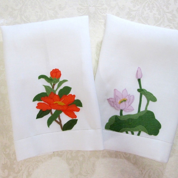 Vintage Towels Floral Applique Cottage Chic Hand Towels Guest Towels Bath Decor Antique Vintage Linens