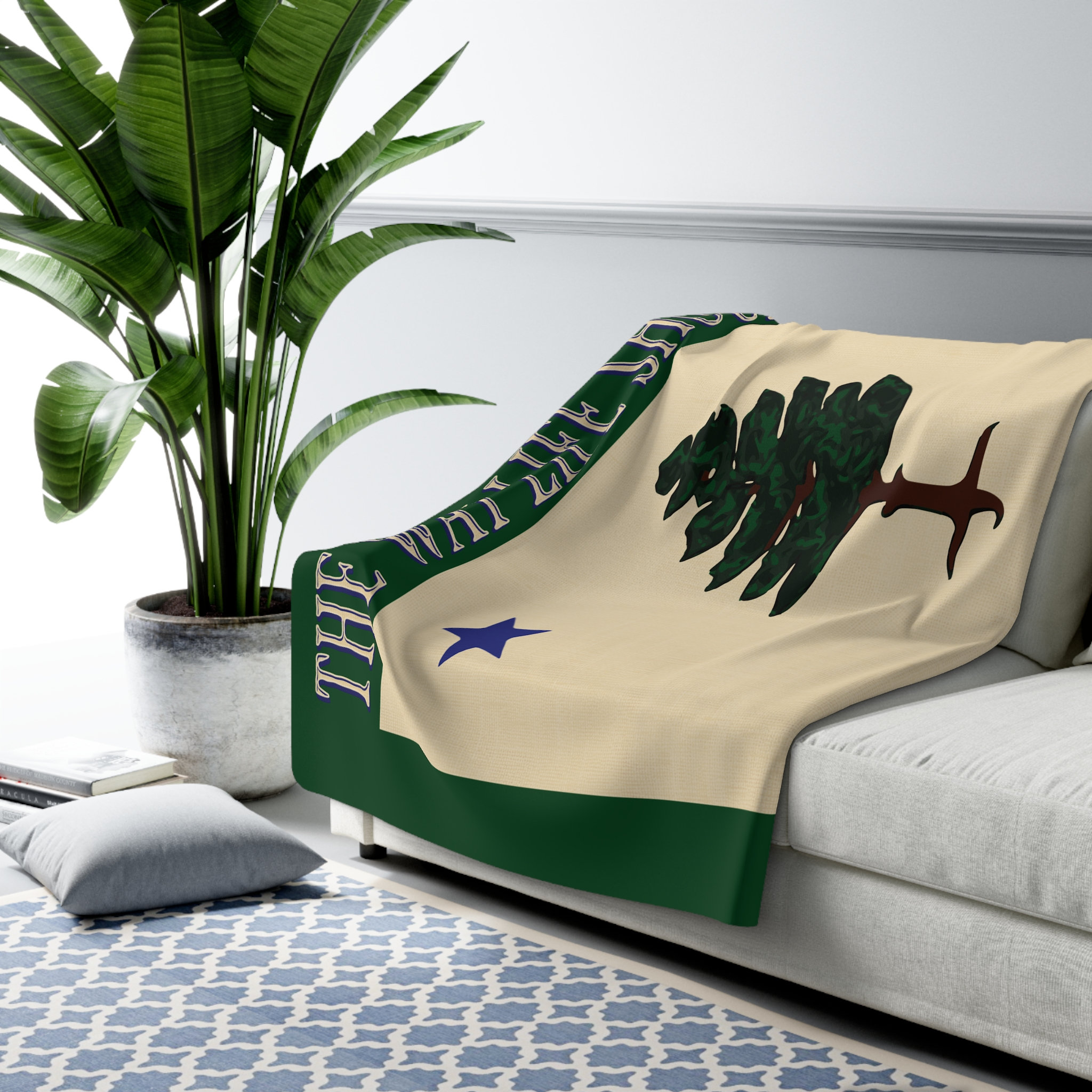 Maine State Pine Tree Historic Vintage Flag 1901 Cozy Sherpa Blanket, Maine Housewarming Gift Idea, Maine Home Decor, Maine Lover Home gift