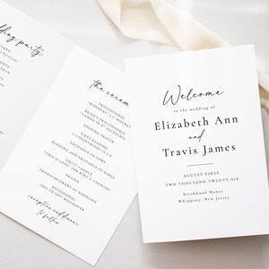 Puede incluir: Un programa de ceremonia de boda con los nombres Elizabeth Ann y Travis James, la fecha 1 de agosto de 2026 y la ubicación Bischwand Manor, Whippany, Nueva Jersey. El programa también incluye una lista de la fiesta de bodas.