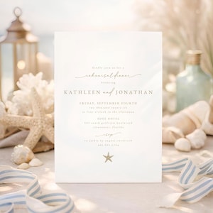 Invitación a cena de ensayo en la playa: Estrella de mar dorada con diseño costero (Descarga digital imprimible)