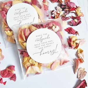 Wedding Petal Toss Bags and Stickers - EMPTY Clear Bags, Printed Labels - When The Newlyweds Walk Your Way, Toss The Petals And Shout Hooray