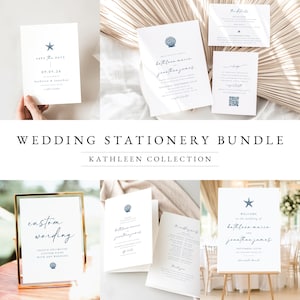 Op de afbeelding: Een bruiloftstationery-pakket met een nautisch thema. De set bevat een save-the-date-kaart, een uitnodiging, een RSVP-kaart, een detailkaart, een welkomstbord en een aangepast bord. De kaarten hebben een schelp- en zeesterontwerp in blauw en wit.