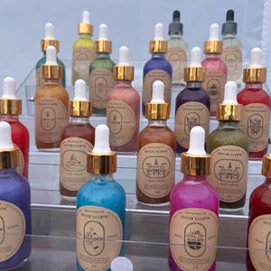 Bath and body oil, moisturizing body oil, handmade body oil, scalp moisturizer, scalp oil, hand oil, body oil