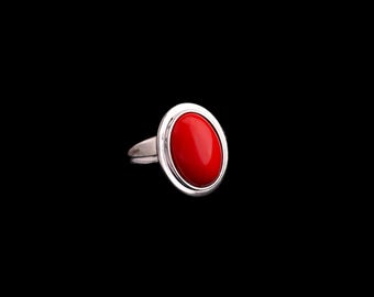 Red Coral Gemstone Ring, Gemstone Ring, Red Oval Ring, 925 Sterling Silver, Elegant and Stylish Gift, Handmade Jewelry, Solid Gold Ring