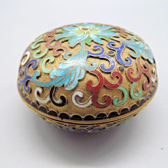 Vintage Chinese floral design cloisonne trinket box small 2.5" enamel brass