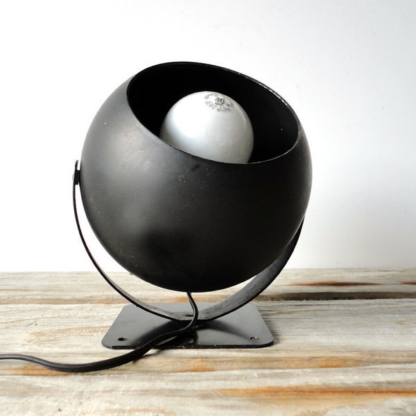 Modern Black Eyeball Lamp with Wall Mount