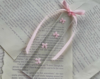 pink bow resin bookmark with ribbon | coquette bow bookmark | reading bookmark | book accessories | gift for booklovers | girly bow bookmark