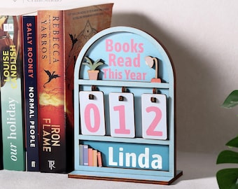 Personalized Book Tracker - Books Read This Year Counter, Mini Bookshelf, Bookshelf Decor, Book Ends, Gift for Readers, Book Lovers Gift