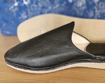 Fine Leather Moroccan Men slippers