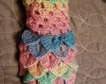 Mermaid/Dragon scale fingerless gloves