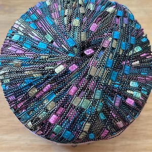 Mini Ladder trellis ribbon yarn