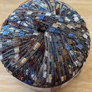 Mini Ladder trellis ribbon yarn