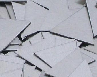 Aluminum Triangle Blanks - 18 Gauge, 1 1/2" to 1/2"