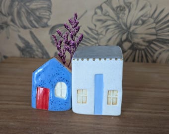 White speckled XL ceramic house #5