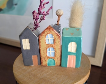 Medium ceramic house (M43-45)