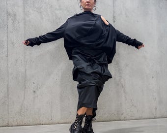 Haut surdimensionné noir, chemisier ample asymétrique, chemise en coton grande taille, haut minimaliste avant-gardiste, vêtements de style déstructuré