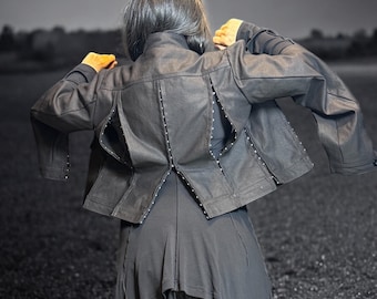Modular Denim Jacket – Deconstructive Avantgarde Design with Detachable Sleeves, Pockets, Oversize Urban Experimental Fashion
