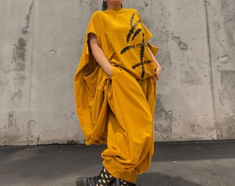 Kaki avant-gardeset: handgeschilderde tuniekjurk, broek met laag kruis, losse katoenen outfit
