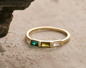 Benutzerdefinierte Birthstone Ring, Baguette Ring, Zarte Ring, Zarte Jubiläum Geschenk für Mama, Familien Geschenk, Oma Geschenk, Muttertagsgeschenk für Sie