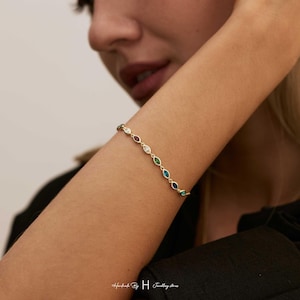 Custom Leaf Birthstone Bracelet, Friendship Bracelet, Birthday Gift, Bridesmaid Gift, Mom Bracelet, Graduation Gift for He Daughter image 3