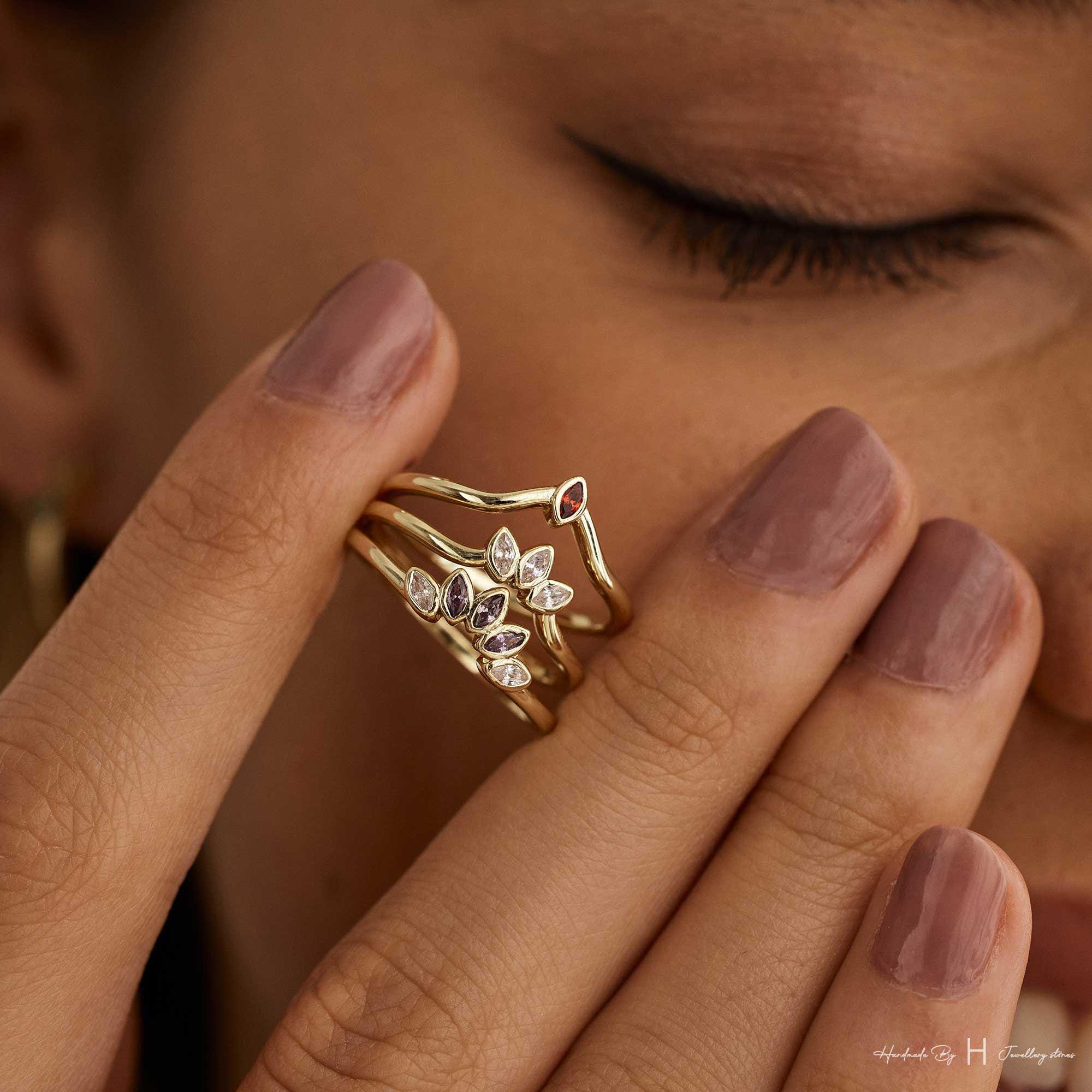 Push Present Ring UK