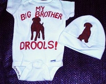 Dog Big Brother or Big Sister Baby Gift Set, Custom Dog Breed Bodysuit and Hat Gift Set, Big Brother Sibling, Baby One Piece