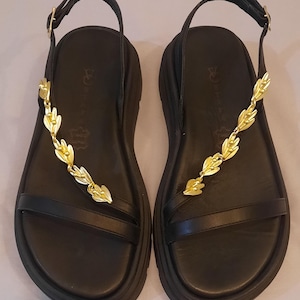 Women,s Leather Sandals