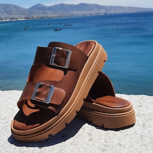 Women,s Leather Sandals