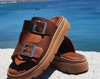 Coach Sport Slides in Signature Canvas - Women display picture 3