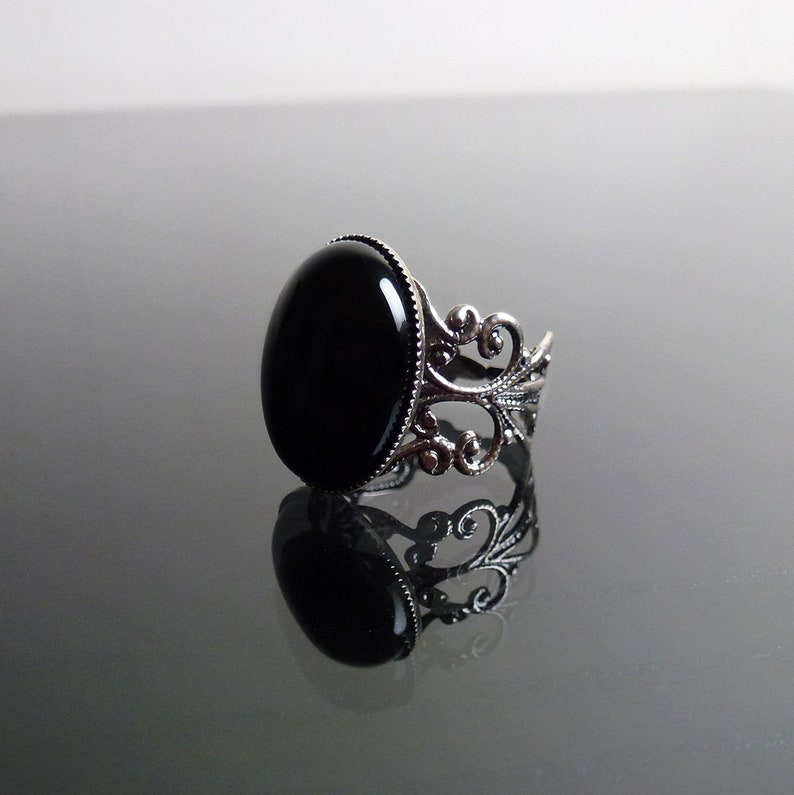 gothic goth steampunk elegance Victorian Black Onyx filigree silver ring