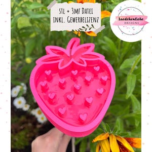 Decorazione da giardino con abbeveratoio per insetti STL e 3mf, inclusa licenza commerciale, decorazione con stampa 3D e decorazione da esterno a forma di fragola