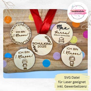 Medalla de inscripción escolar SVG, regalo, cordón, premio, escolar, inicio escolar, animales, archivo digital láser, incluye licencia comercial