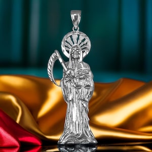 Sterling Silver Santa Muerte Pendant | Day of the Dead Jewelry | Diamond-Cut Unisex Protection Charm