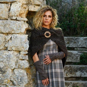 Patrón de tejido para chal con borlas Sassenach / Patrones Outlander / Outlander / Patrones de tejido Outlander / Chal triangular / Chal Outlander