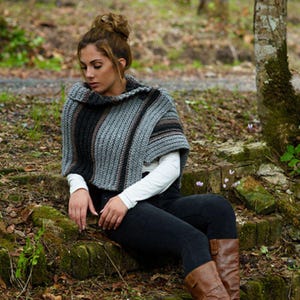 Wzór dziewiarski Capelet/wzory Outlander/Outlander/wzory dziewiarskie Outlander/Capelet/szal Outlander