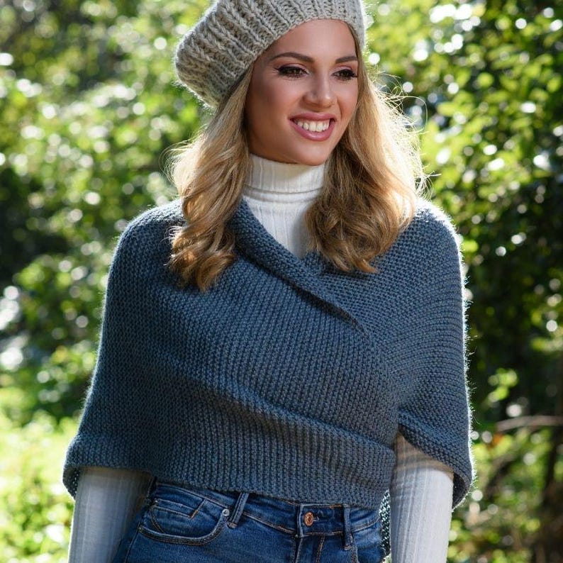Outlander Shawl / Triangle Shawl Knitting Pattern / Knitting Pattern / Outlander Knitting Patterns / Sontag Shawl image 1