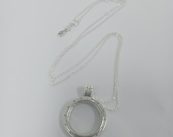 Pandora sparkling floating locket neckalce