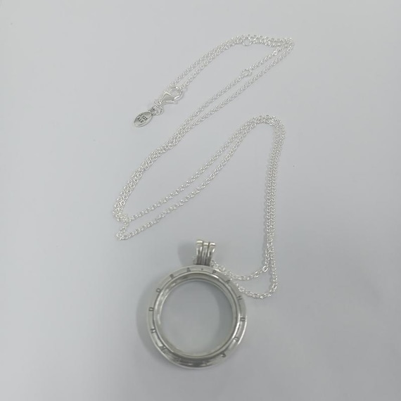 Pandora Sparkling Floating Locket Neckalce UK