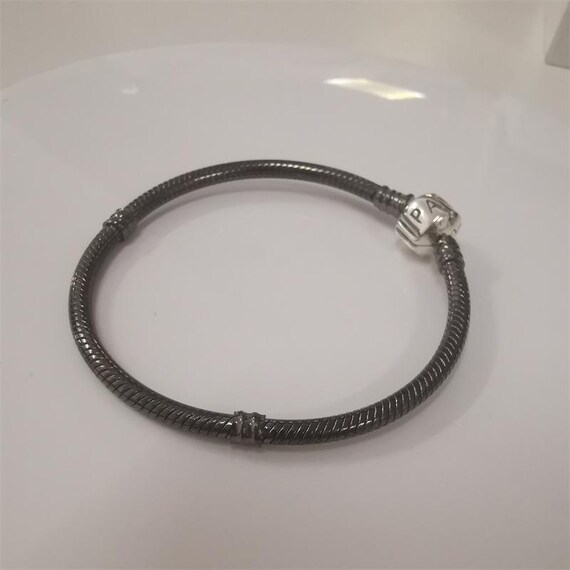 Pandora　ブレスレット　パールシルバーチャーム付き  S925ALE パンドラ S925 シルバー エール 酸化チャーム ブレスレット