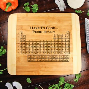 Tabla de cortar con la tabla periódica, Tabla de elementos, Día de la Madre, Día del Padre, Química, Regalo científico, Inauguración de casa, Regalo para anfitrionas, Amor por la ciencia