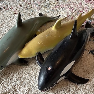 AAA Vintage Toys Ocean Bundle, Tiger Shark, Killer Whale, Dolphin