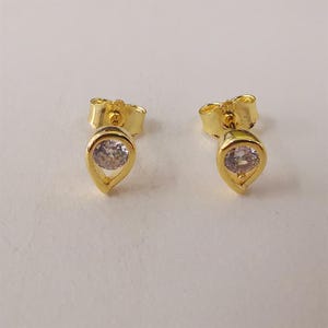 pandora brilliance diamond sparkling teardrop stud earrings