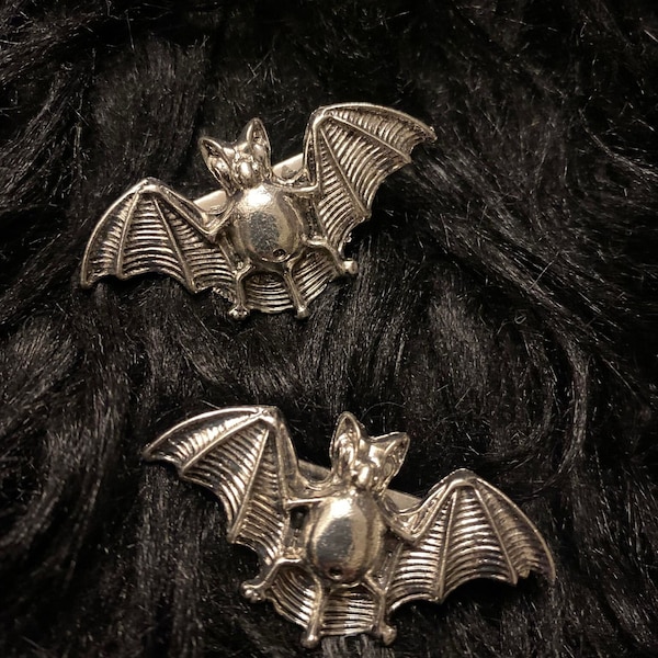 Argento diffuso alato Coppia di sfacciato tono argento pipistrelli vampiro fermaglio per capelli per capelli cade parrucche cappello ornamento glamour ghoul goth Festival festa