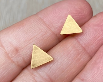Gold Vermeil Triangle Stud Earrings: Geometric Minimalist Jewelry