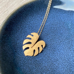 Monstera deliciosa leaf gold necklace, Gift for her, Dainty gold plated necklace, Tropical leaf gold necklace,  Handmade jewelry gold