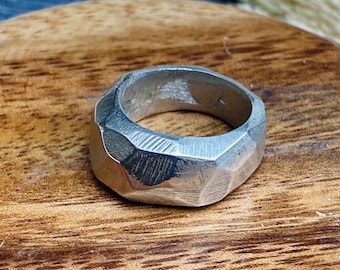 Großer Silberring, handgemachter massiver Sterlingsilberring, Weihnachtsgeschenk für Tochter