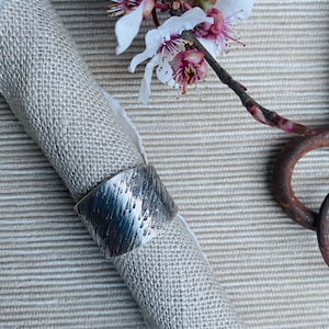 Gehämmerter Sterling Silber Bandring: Unisex Design verstellbar