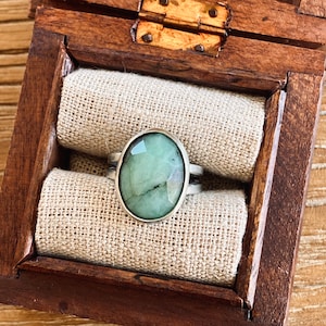 Natural emerald silver ring, May birthstone ring, Birthday gift for Taurus, Solitaire emerald ring