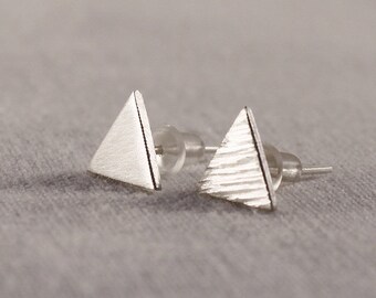 Triangle silver stud earrings, Small silver earrings geometric studs, Geometric handmade silver earrings, Triangle post earrings